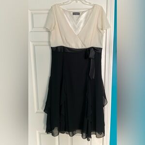 Liz Claiborne Black and Cream Dress size 14